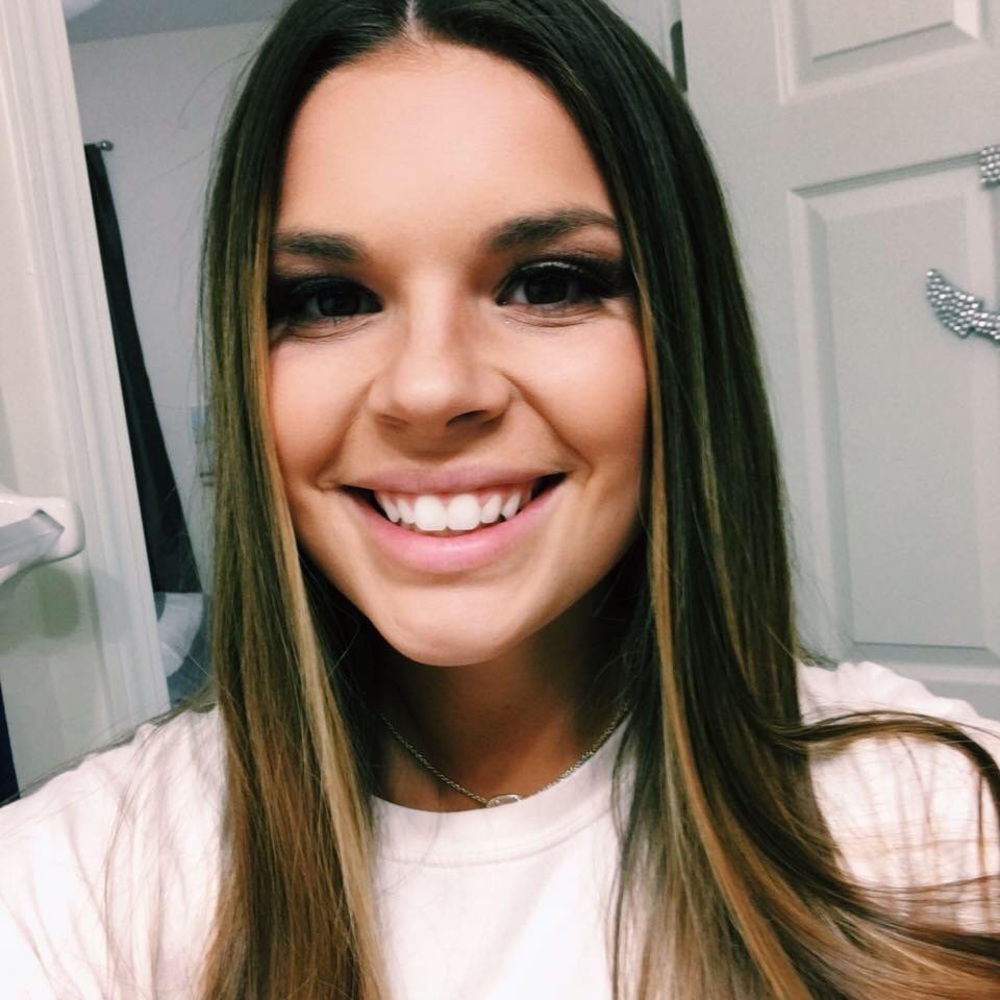 Meet your Posher, Delaney